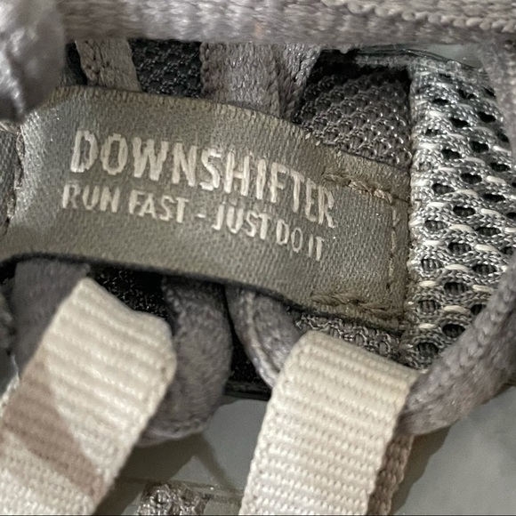 Nike Downshifter 9 Gray Running Sneakers Women’s Size 7.5 AQ7481-001 - Picture 12 of 13